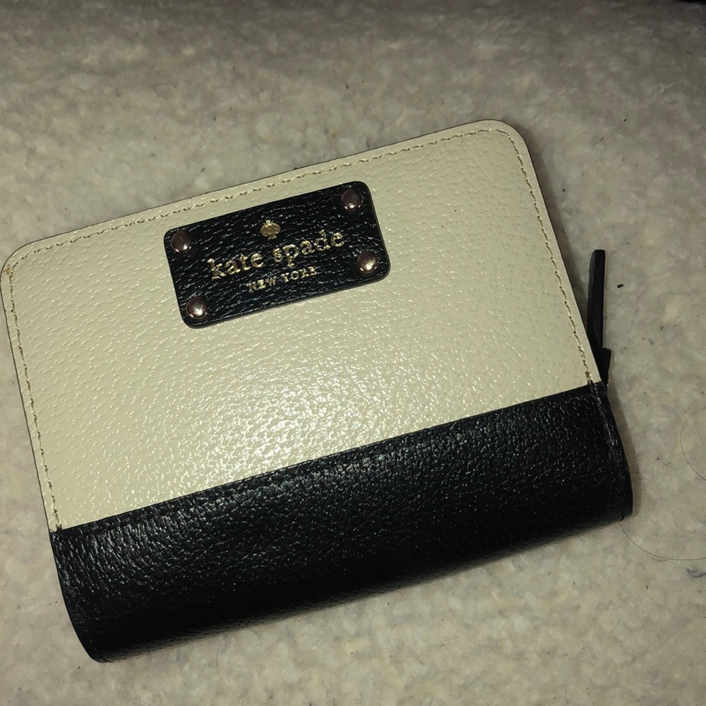 Kate Spade Cara Berkeley Lane Bifold Wallet